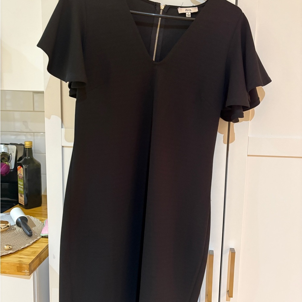Elegant Black Midi Dress with Flutter Sleeves